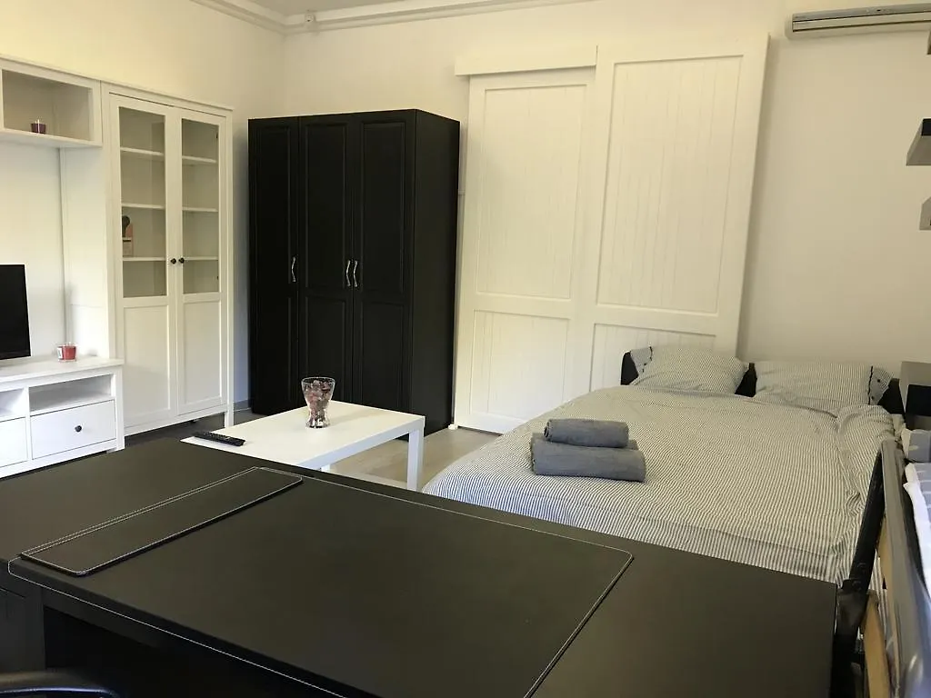 Apartment Kiseleff Studio Hotel Bucharest Romania