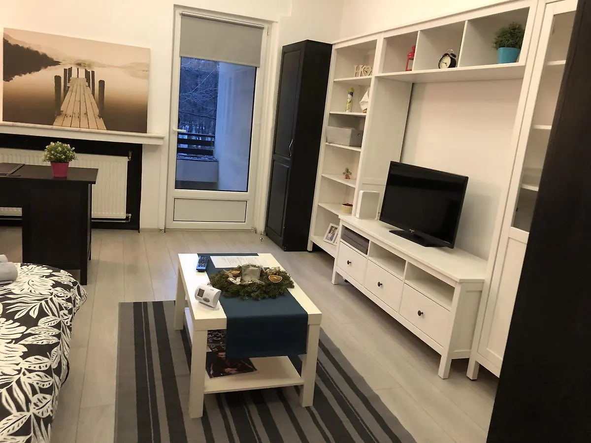 Kiseleff Studio Hotel Bucharest 0*,  Romania